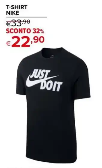 MODA UOMO T-SHIRT NIKE