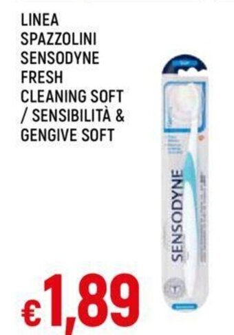 Galassia LINEA SPAZZOLINI SENSODYNE FRESH CLEANING SOFT / SENSIBILITÀ & GENGIVE SOFT offerta