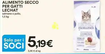 Ipercoop ALIMENTO SECCO PER GATTI LECHAT salmone o pollo, 1,5 kg offerta