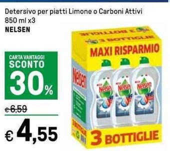 Iper La Grande Detersivo per piatti Limone o Carboni Attivi 850 ml x3 NELSEN offerta