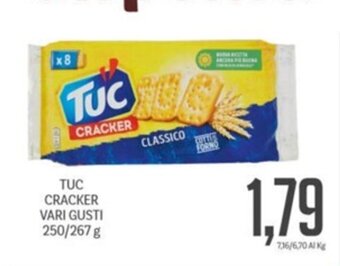 Supermercati Piccolo TUC CRACKER VARI GUSTI 250/267 g offerta