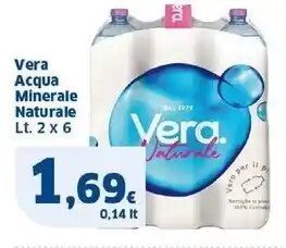 Vera acqua minerale naturale
