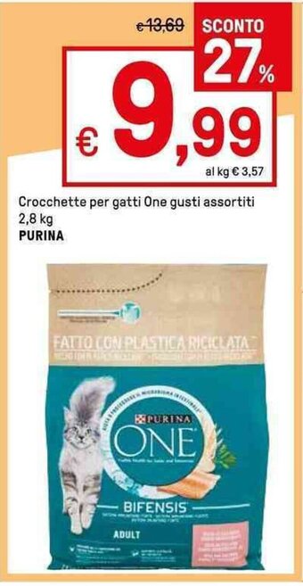 Iper La Grande Crocchette per gatti One gusti assortiti 2,8 kg Purina offerta