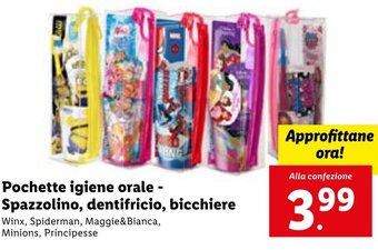 Lidl Pochette igiene orale - Spazzolino, dentifricio, bicchiere offerta