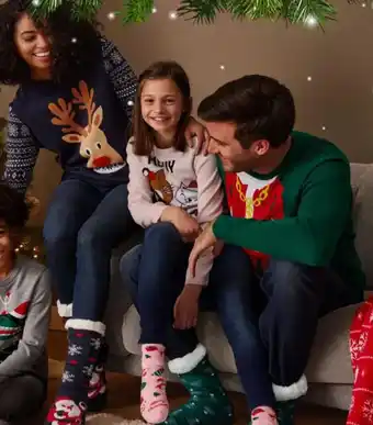 Lidl esmara/ LIVERGY Pullover natalizio da donna o da uomo offerta