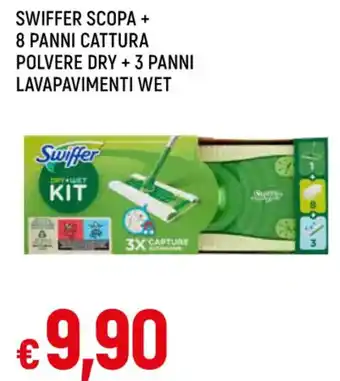 Famila Superstore SWIFFER SCOPA + 8 PANNI CATTURA POLVERE DRY + 3 PANNI LAVAPAVIMENTI WET offerta