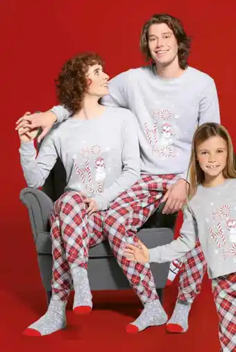Ipercoop PIGIAMA ADULTI HAPPY FAMILY COTONELLA taglie e colori assortiti offerta
