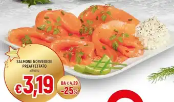 Famila SALMONE NORVEGESE PREAFFETTATO all'etto offerta