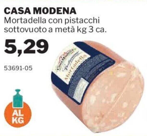 CASA MODENA Mortadella con pistacchi sottovuoto a metà kg 3 ca. offerta