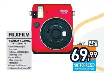 Unieuro Fujifilm Instax Mini 70 62 X 46mm Rosso Fotocamera A Stampa Istantanea offerta