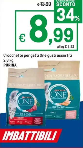 Iper La Grande Crocchette per gatti One gusti assortiti 2,8 kg PURINA offerta