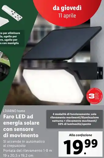 Lidl LIVARNO home Faro LED ad energia solare con sensore di movimento offerta