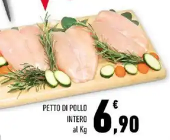 Conad PETTO DI POLLO INTERO offerta