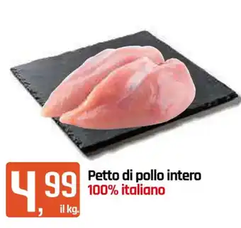 Famila Superstore Petto di pollo intero offerta