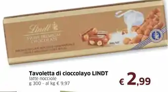 Famila Lindt Tavoletta di Cioccolato 300g offerta