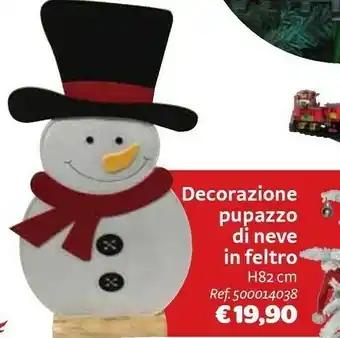 Decorazione pupazzo di neve in feltro