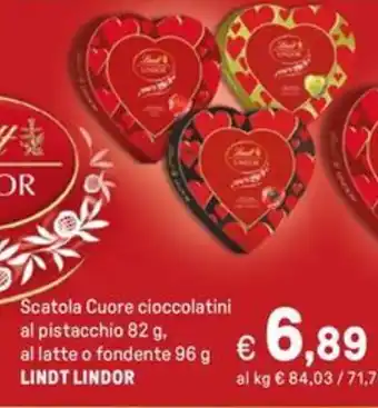 Iper La Grande Scatola Cuore cioccolatini al pistacchio, al latte o fondente LINDT LINDOR offerta