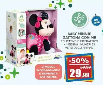 Baby Minnie Gattona Con Me