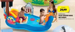 Summer waves play center nave dei pirati