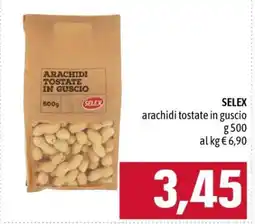Famila SELEX Arachidi Tostate in Guscio offerta
