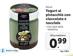 Lidl Deluxe Yogurt al pistacchio con cioccolato e nocciole offerta