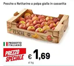 Iper La Grande Pesche o Nettarine a polpa gialla in cassetta offerta