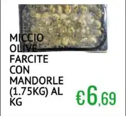 Sugros Miccio olive farcite con mandorle offerta