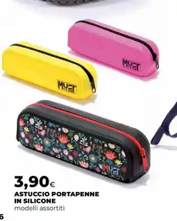 Ipercoop ASTUCCIO PORTAPENNE IN SILICONE offerta