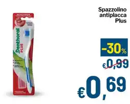 Qui Discount Denthoral Spazzolino antiplacca Plus offerta