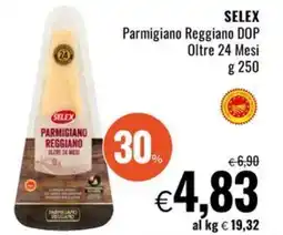 Famila SELEX Parmigiano Reggiano DOP Oltre 24 Mesi offerta