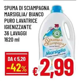 Famila SPUMA DI SCIAMPAGNA MARSIGLIA/BIANCO PURO LAVATRICE IGIENIZZANTE offerta