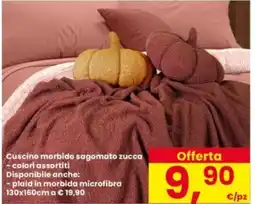 Interspar Cuscino morbido sagomato zucca offerta