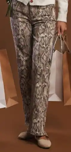 Max Factory Pantaloni offerta