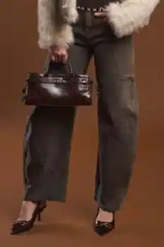 Max Factory Pantaloni offerta