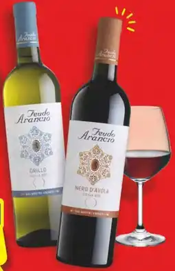 Iper Super Conveniente Feudo Arancio Vino Grillo/ Nero d'Avola/Syrah/ Inzolia D.O.C. offerta