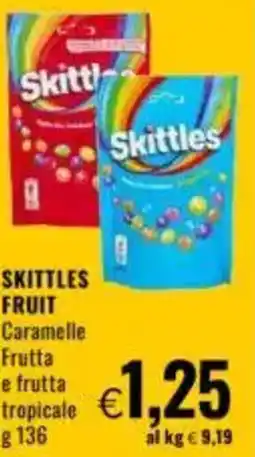 Famila SKITTLES FRUIT Caramelle Frutta e frutta tropicale offerta