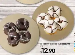Bennet Mini donut bianco o al cioccolato al kg offerta
