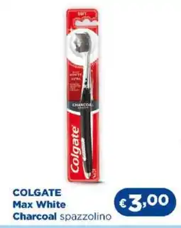 Acqua & Sapone COLGATE Max White Charcoal spazzolino offerta