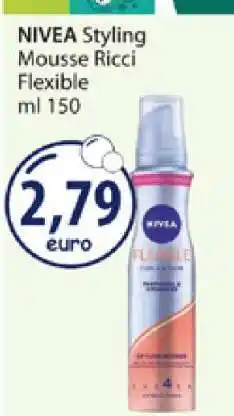 Acqua & Sapone NIVEA Styling Mousse Ricci Flexible offerta