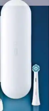 Carrefour Oral B Spazzolino IO6S offerta