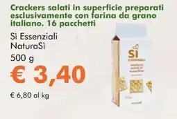 NaturaSì Crackers salati in superficie preparati esclusivamente con farina da grano italiano Sì Essenziali NaturaSì offerta