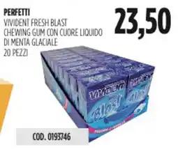 Carico Cash & Carry Perfetti vivident fresh blast chewing gum con cuore liquido di menta glaciale offerta