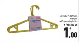 Conad Superstore Set 3 grucce in plastica offerta