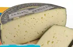 Famila Superstore FIOR DI MASO Asiago DOP Fresco Nero offerta