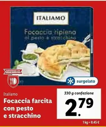 Focaccia farcita con pesto e stracchino