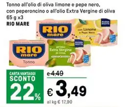 Iper La Grande Tonno all'olio di oliva limone e pepe nero, con peperoncino o all'olio Extra Vergine di oliva RIO MARE offerta