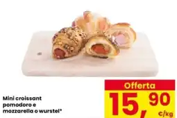 Interspar Mini croissant pomodoro e mozzarella o wurstel offerta