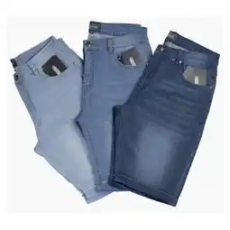 Spazio Conad BERMUDA UOMO JEANS ELASTICIZZATO offerta