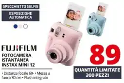 Comet Fujifilm fotocamera istantanea instax mini 12 offerta