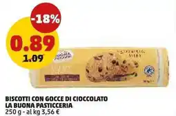 PENNY Biscotti con gocce di cioccolato LA BUONA PASTICCERIA offerta